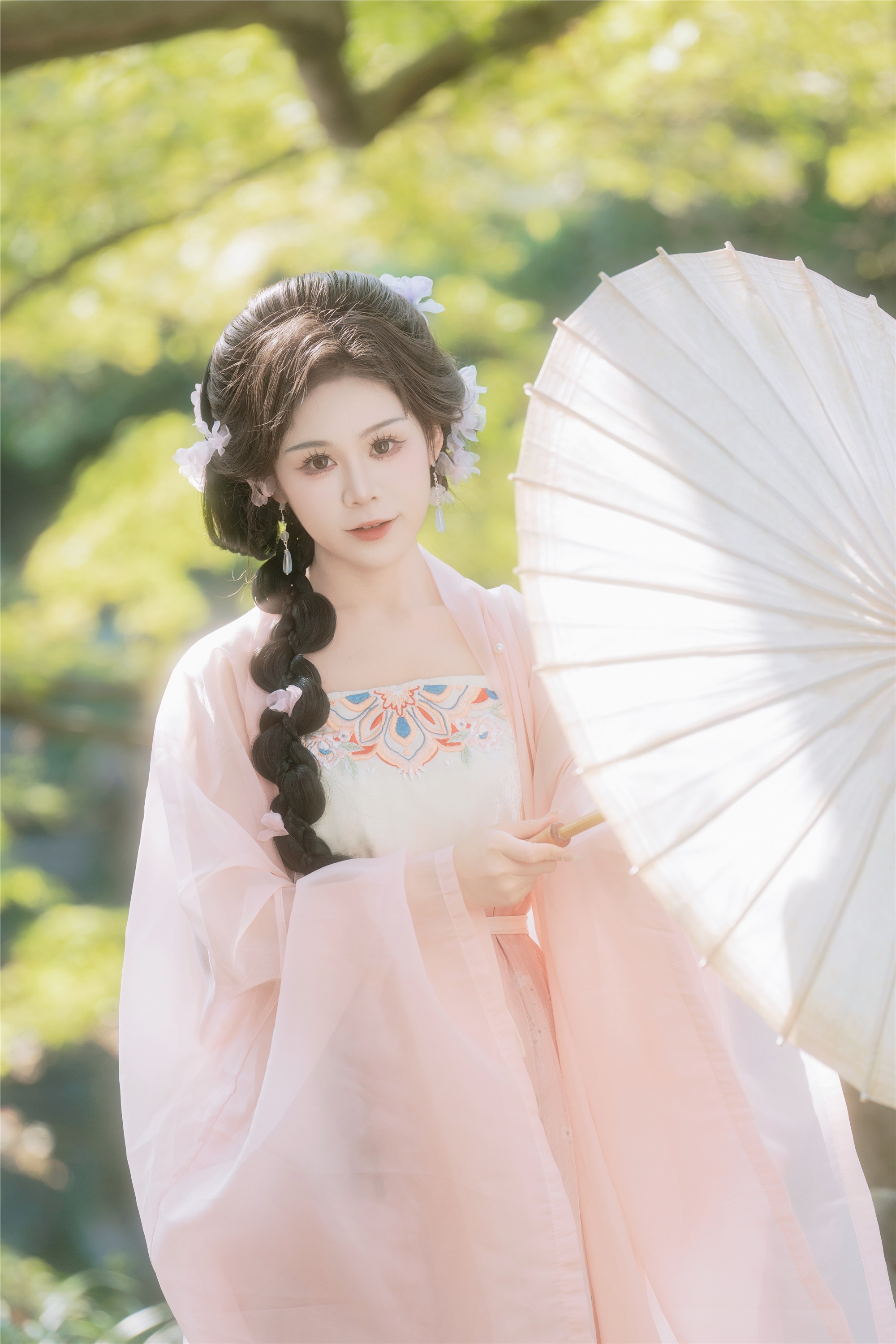 YITUYU艺图语 2025.01.02 粉色温婉 泡芙小方